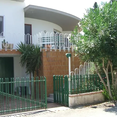 Aliotis 200m Vom Entfernt Holiday home *